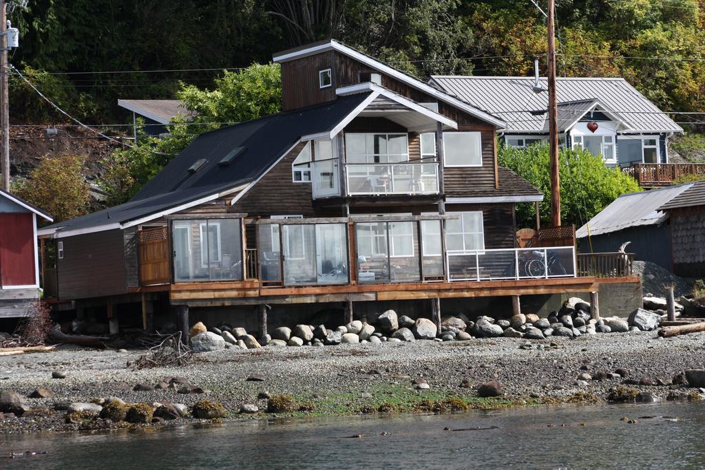 Orca Lodge Sointula Экстерьер фото