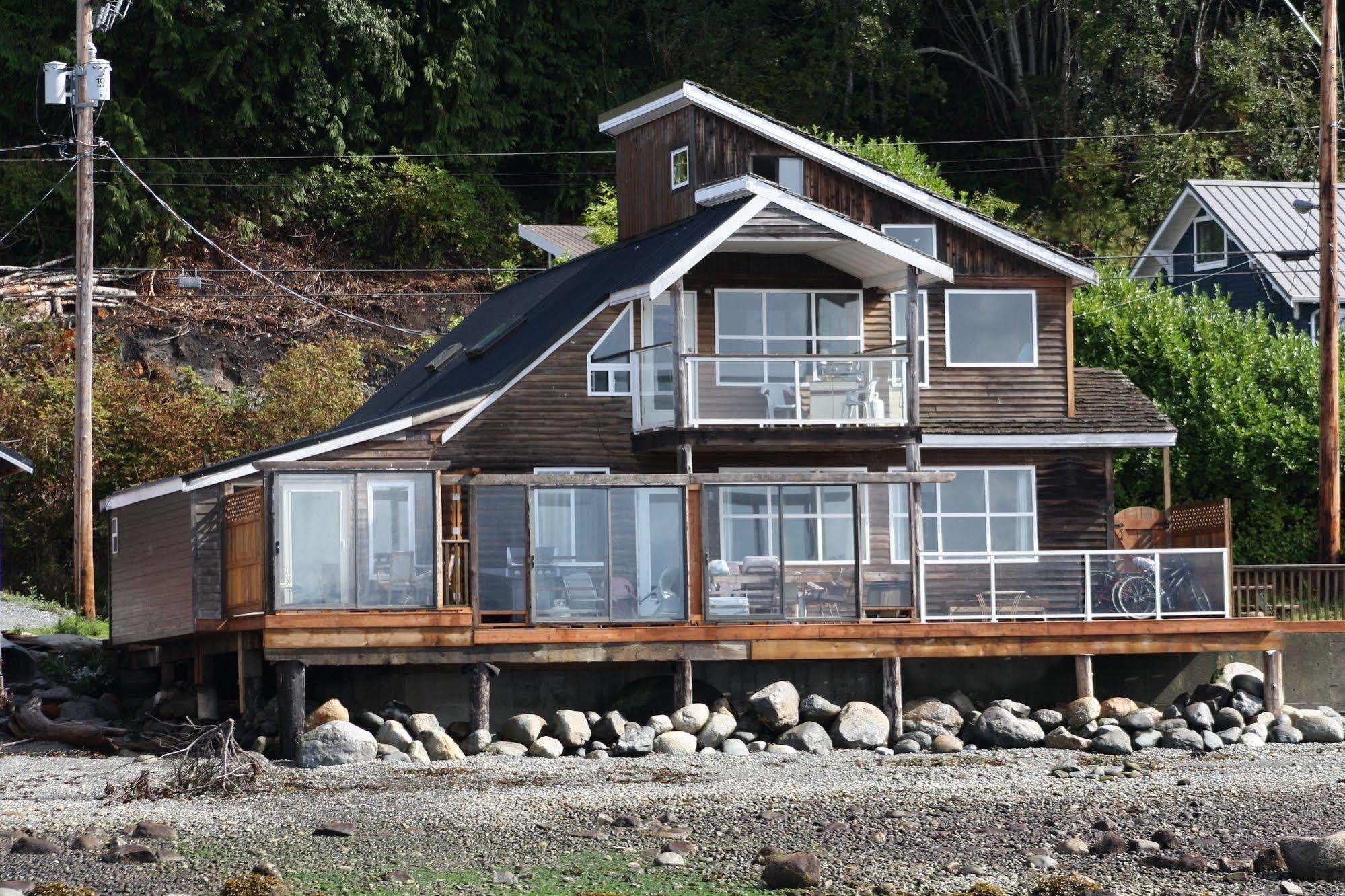 Orca Lodge Sointula Экстерьер фото
